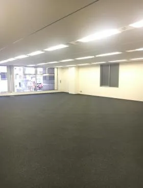 相鉄岩本町ビル(フォレスト秋葉原ビル)ビルの外観