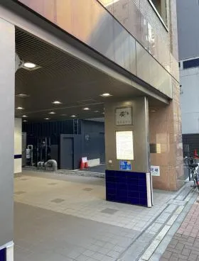 香蘭社ビルの外観