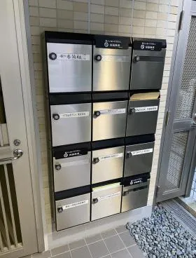 香蘭社ビルの外観