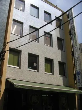 サカイビルの外観