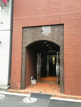 宮川ビルの外観