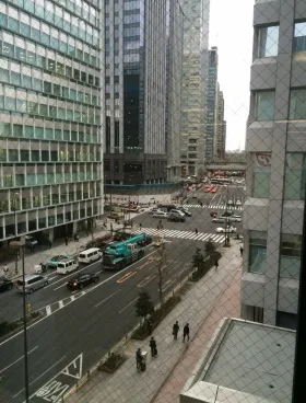 TG本館の外観