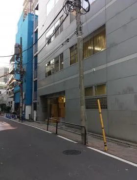 NBビルの外観