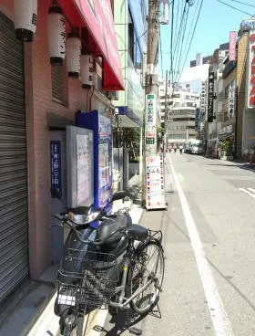 群山ビルの外観