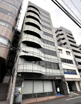 NSビルの外観