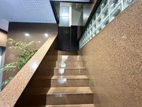 NSビルの外観