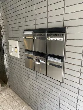オーシャン・ターフビルの外観