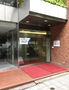 千城ビルの外観