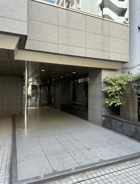 SEMPOSビルの外観