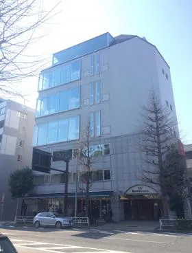 Barbizon55の外観