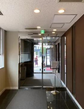 近鉄銀座中央通りビルⅢの外観