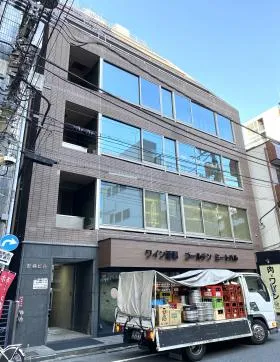 安藤ビルの外観