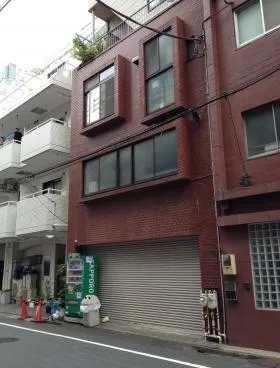 井汲ビルの外観