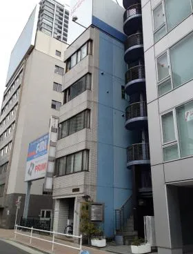伊川ビルの外観