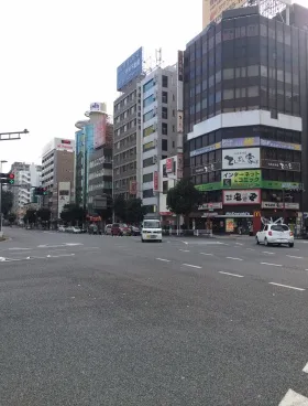 中央第6関内ビルの外観