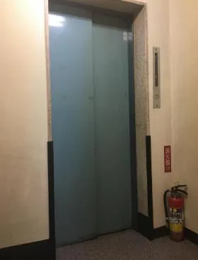 杉浦ビルの外観