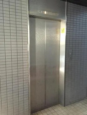 エクセレントタワーの外観