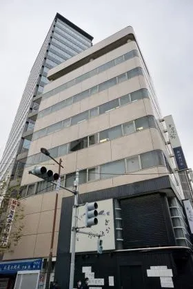 さんしんヒロセビルの外観
