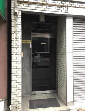 加部ビルの外観