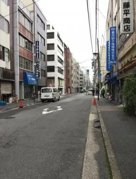 加部ビルの外観