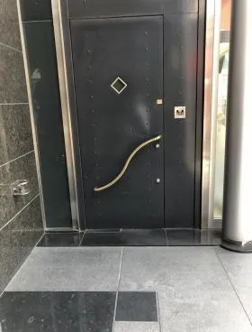 MIC西麻布ビルの外観