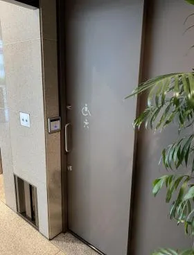 GYB秋葉原の外観