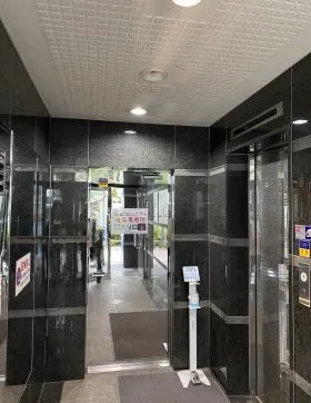 武居西新宿ビルの外観
