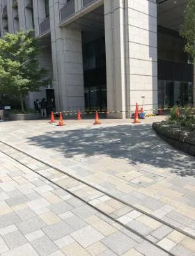 大手門タワーの外観