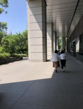 大手門タワーの外観