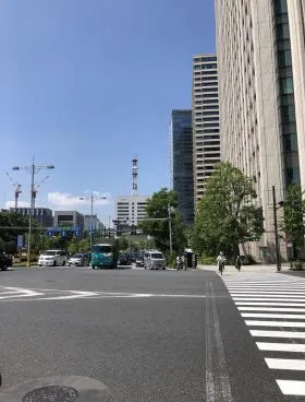 大手門タワーの外観