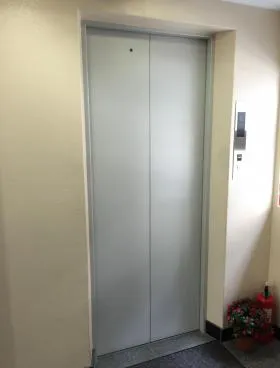 KVT1ビルの外観