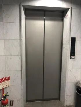 中目黒エフワンビルの外観