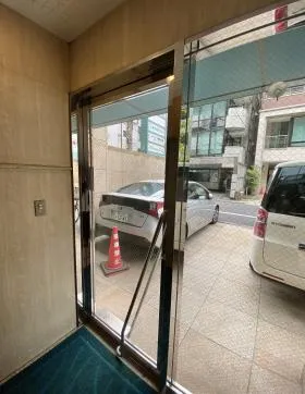 芝ブライトビルの外観