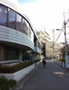ALPS高田馬場ビルの外観