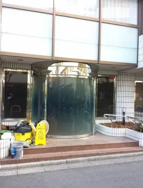 ALPS高田馬場ビルの外観