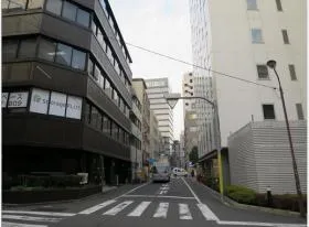 朝日ビルの外観