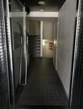 コンド十番館ビルの外観