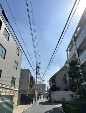 齋信ビルの外観