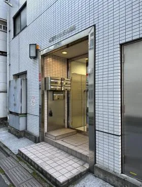 浜松町NH別館ビルの外観
