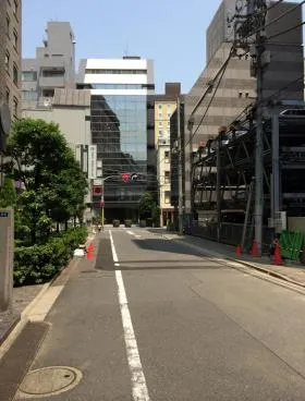 FKビルの外観