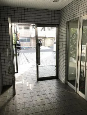 パール南青山ビルの外観