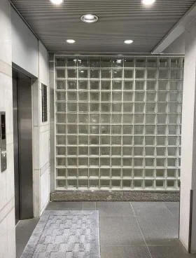 江沢ビルの外観