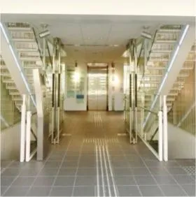 TOKYU REIT 下北沢スクエア(旧:ユニゾ下北沢ビル)の外観