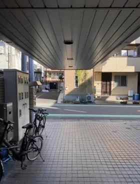 K’sONEビルの外観