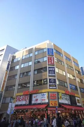 オーク東池袋ビルの外観