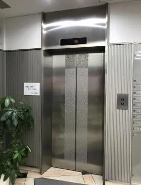 オーク東池袋ビルの外観