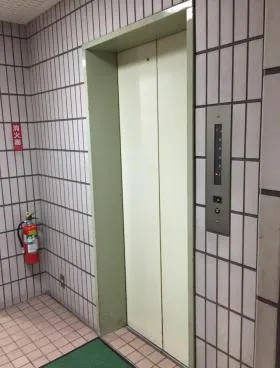 木下ビルの外観