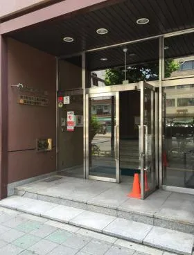 電気工事会館の外観