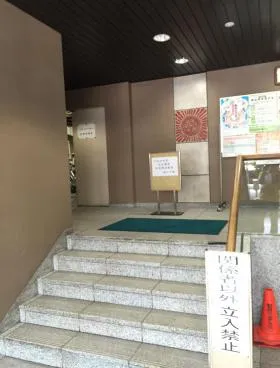 電気工事会館の外観