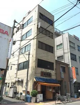 トーユー上野ビルの外観